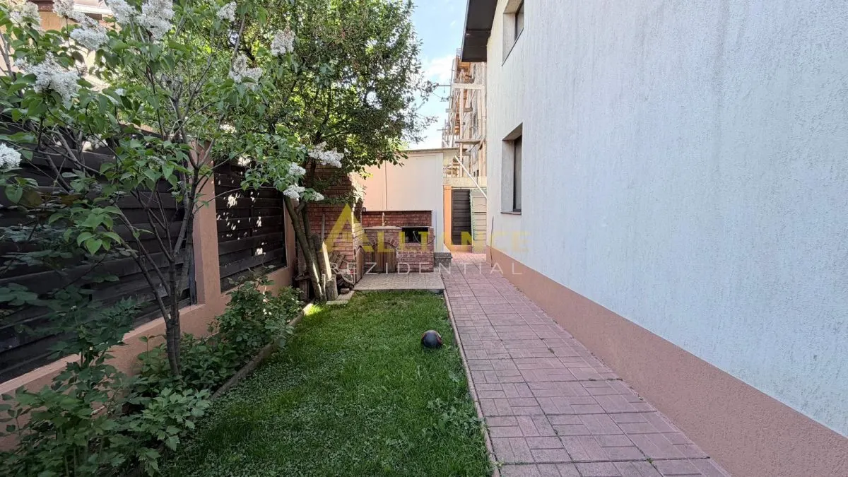Casa Individuala - 4 camere - 2 bai - 258mp teren - foto 3