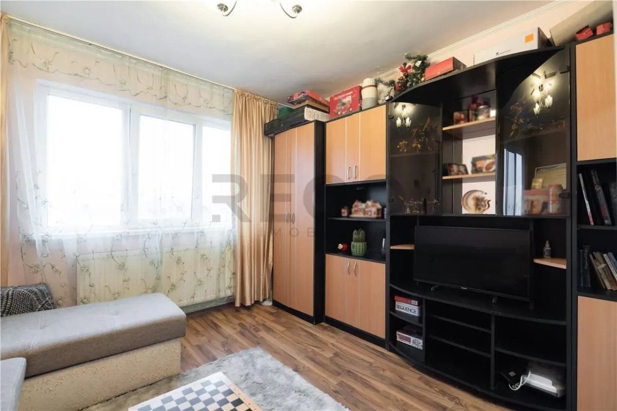 RECO, Apartament 2 camere, decomandat, Zona Rogerius - foto 12