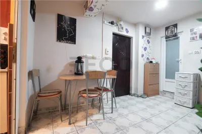 RECO, Apartament 2 camere, decomandat, Zona Rogerius - foto 8