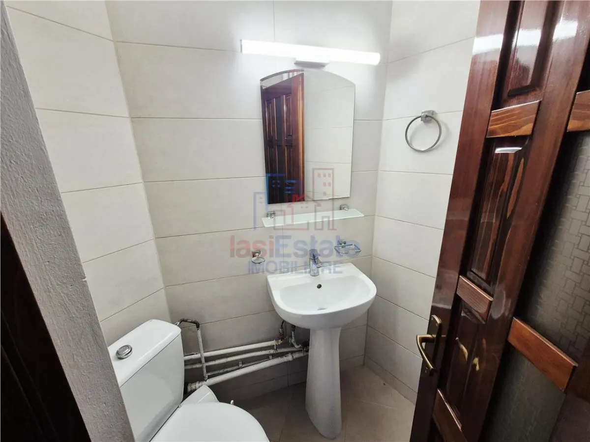Apartament cu 4 camere de Inchiriat zona Palas Mall - foto 11