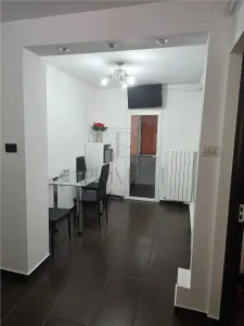 APARTAMENT 3 CAMERE- LIPOVEI- CENTRALA PE GAZ - Timisoara