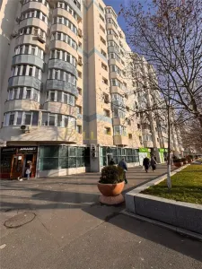 Sector 4 Metrou Aparatorii Patriei,Apartament 3 Camere Renovat - Bucuresti