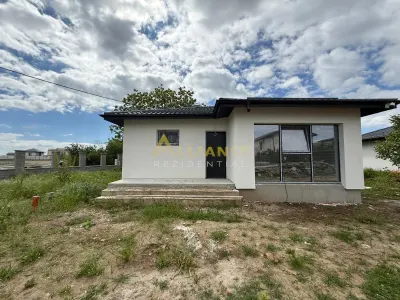 Casa individuala parter ~ 3 camere o baie ~ teren 250mp - foto 4