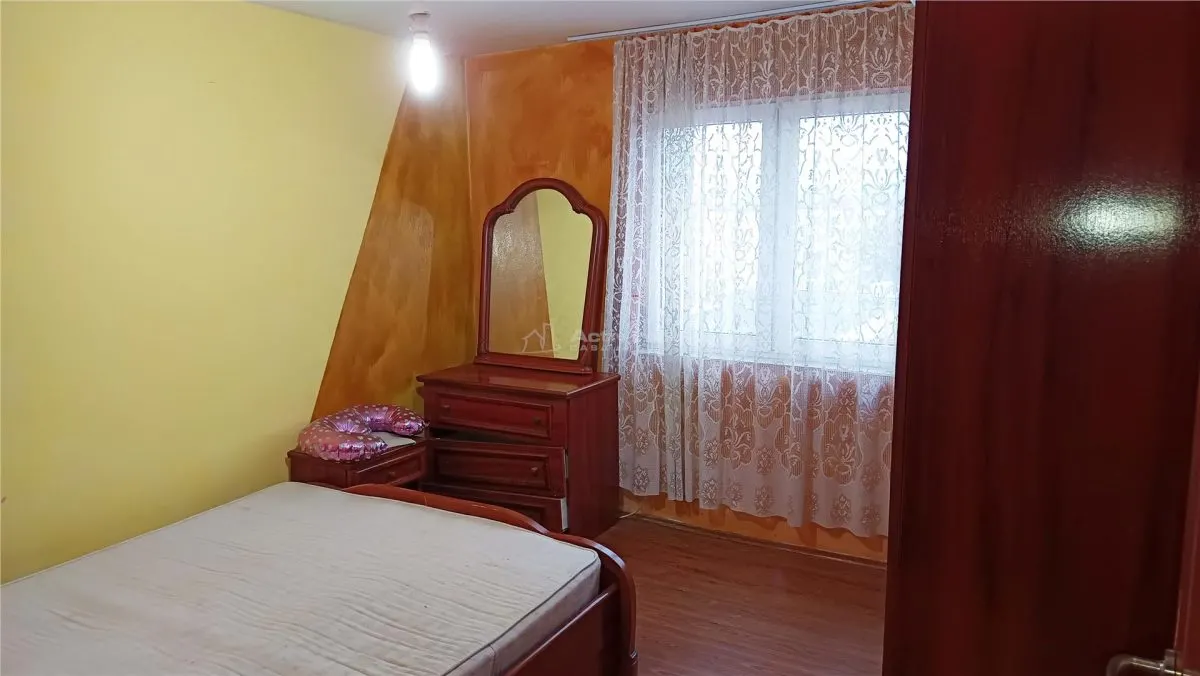 Apartament 2 Cam. Semidecomandate â€“ Moldova Noua/CS - foto 14