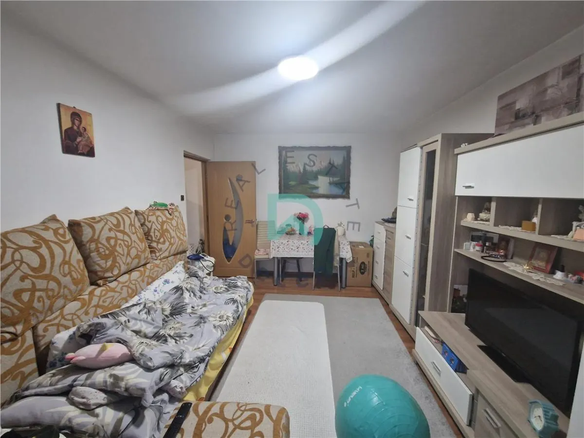 Apartament 2 camere, Tractorul, Brasov - foto 9