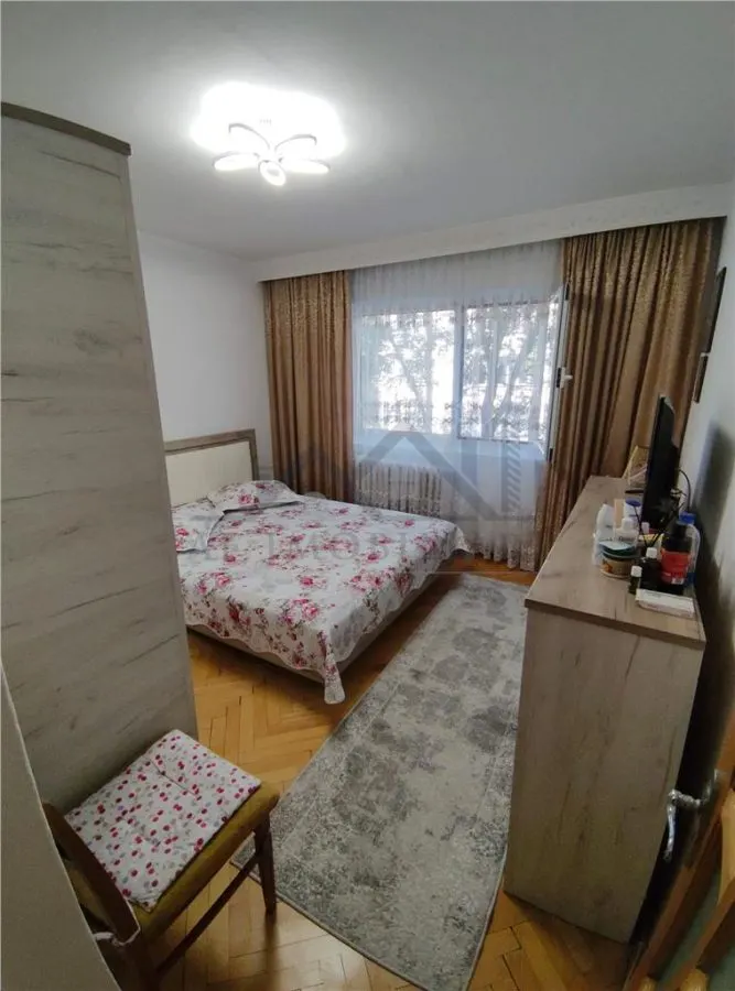 Apartament 3 camere zona CUG - Tudor Neculai - foto 1