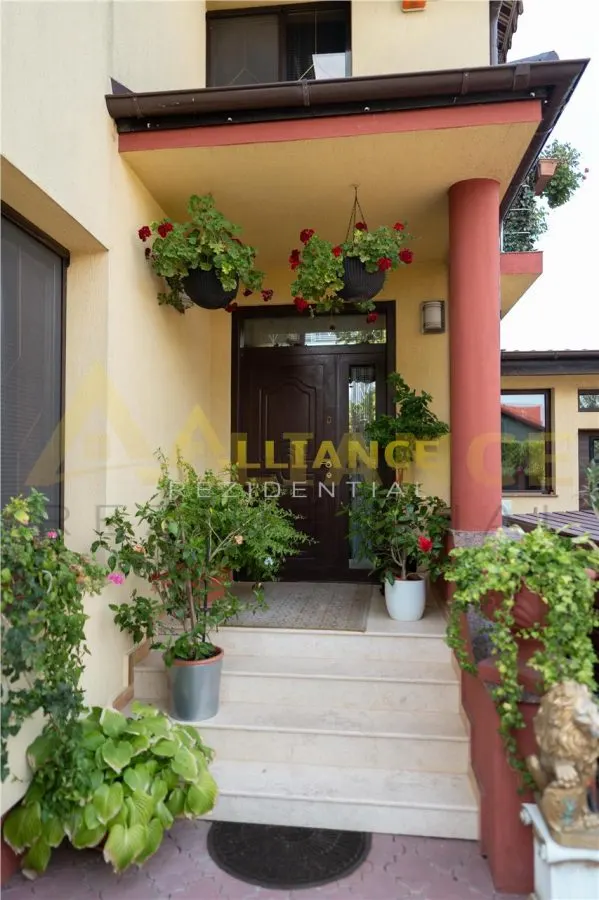 {OLTENITEI} Vila cu 7 camere | LUX - Piscina - foto 3