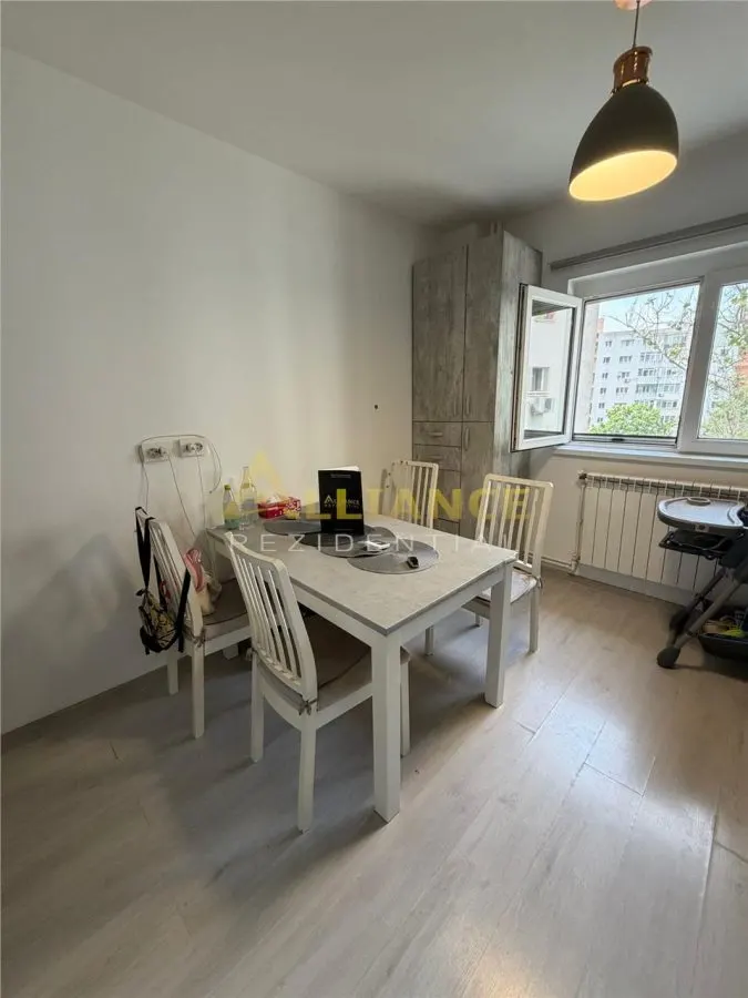 Metrou MIHAI BRAVU -- Apartament 2 camere decomandat - foto 7