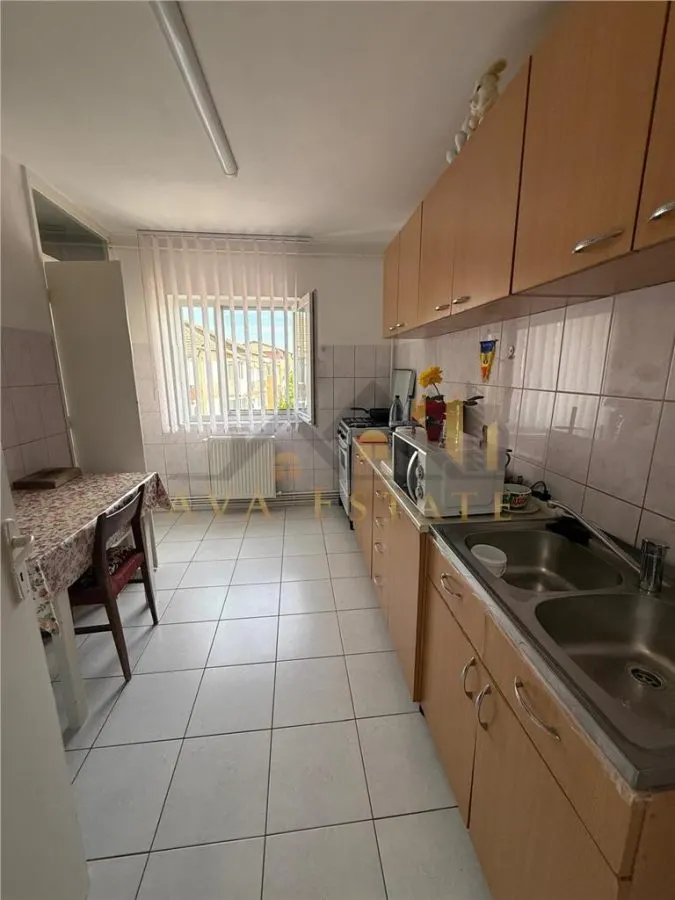 Apartament 2 camere | Decomandat, 54 mp , 2 balcone -  Calea Sever Bocu - foto 1