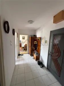 Apartament 2 camere | Decomandat, 54 mp , 2 balcone -  Calea Sever Bocu - foto 4