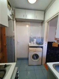 Decebal-Voronet, apartament tip studio, centrala proprie, mobilat-utilat, ideal investitie - foto 18