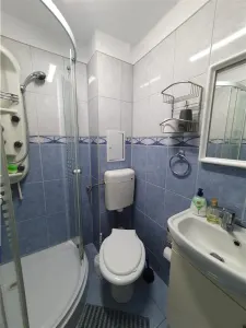 Decebal-Voronet, apartament tip studio, centrala proprie, mobilat-utilat, ideal investitie - foto 20