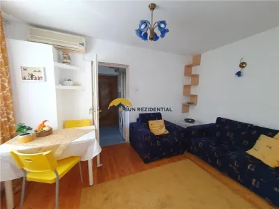 Decebal-Voronet, apartament tip studio, centrala proprie, mobilat-utilat, ideal investitie - foto 3