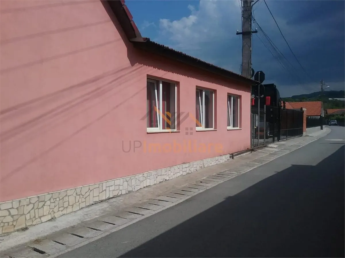 SPATIU COMERCIAL GROSI  400 MP - foto 2