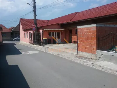 SPATIU COMERCIAL GROSI  400 MP - foto 3