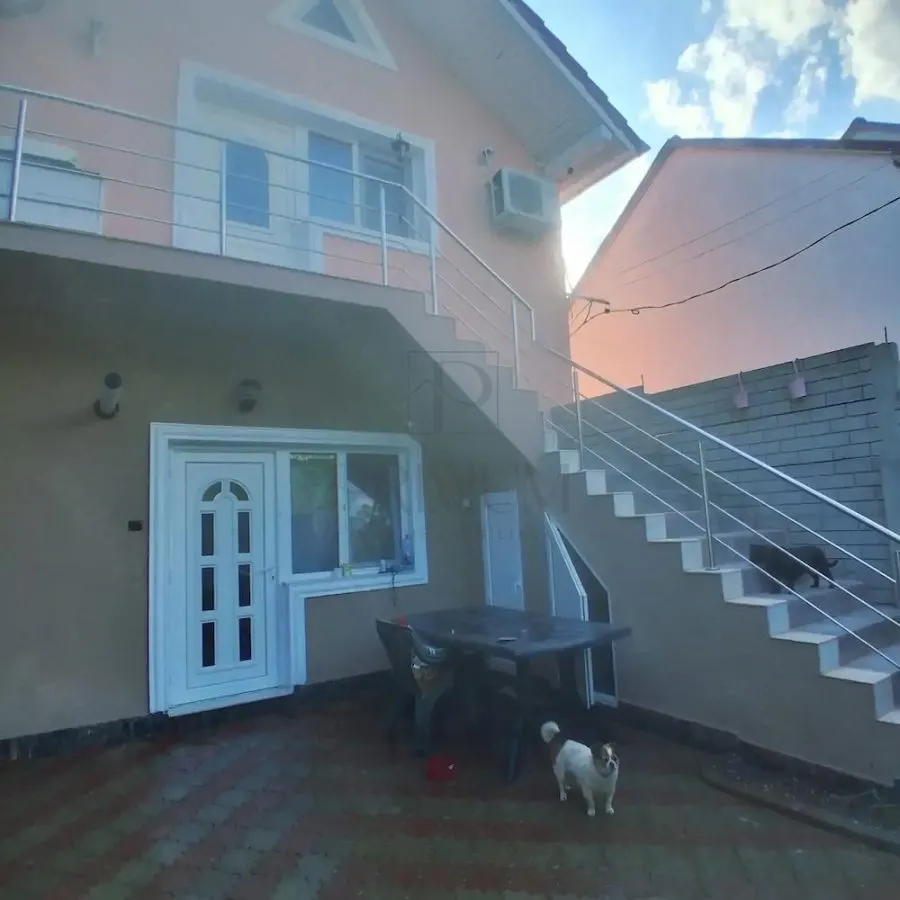 FREIDORF, CASA INDIVIDUALA, 3 CAMERE, 2 BAI, BALCON - foto 1