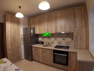 Apartament de inchiriat 3 camere Sibiu Piata Cluj - foto 5