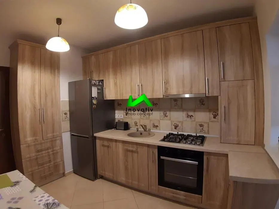Apartament de inchiriat 3 camere Sibiu Piata Cluj - foto 5