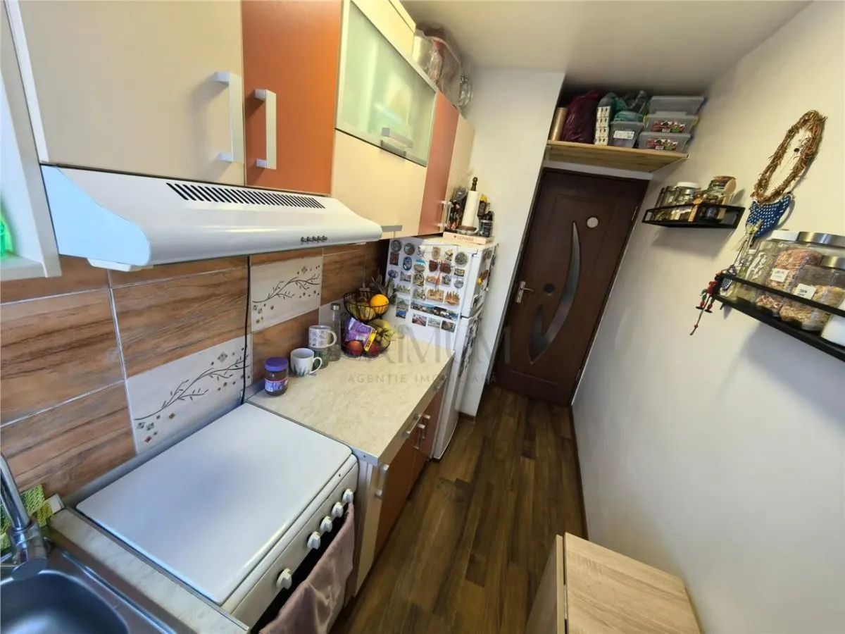 SAGULUI - AP. 1 CAMERA - mobilat, utilat, decomandat + centrala proprie + BOXA - foto 4