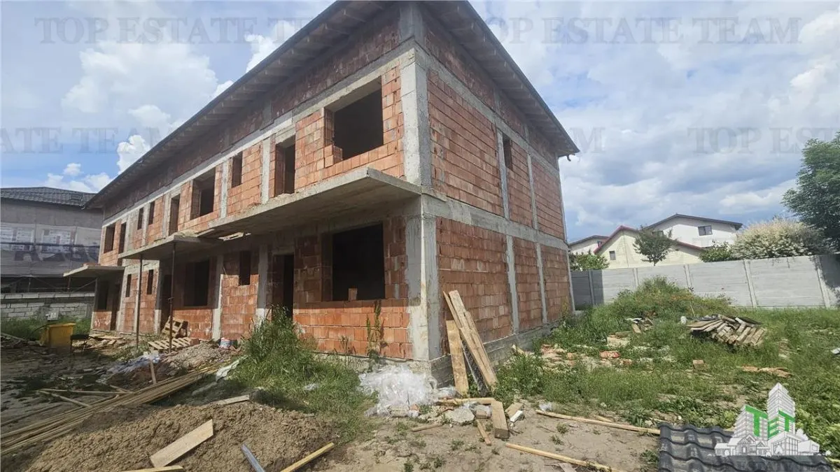 Triplex premium zona Parc Ghidiceni-Prelungirea Ghencea - foto 1