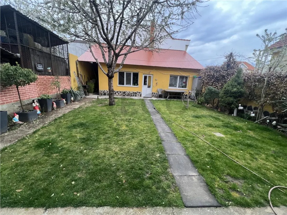 RECO Vila P+M 3 camere in Nufarul - foto 9
