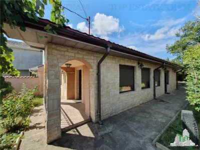 Casa individuala superba si teren generos TechirghiolÂ  - foto 2
