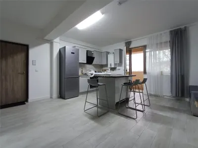Apartament 2 camere, prima chirie, parcare și 2 balcoane â€“ Tătărași - foto 3
