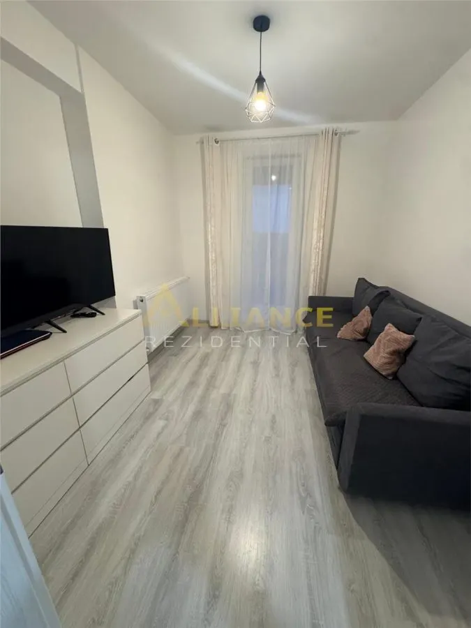 Oltenitei Apartament 3 Camere Mobilat/Utilat - foto 4