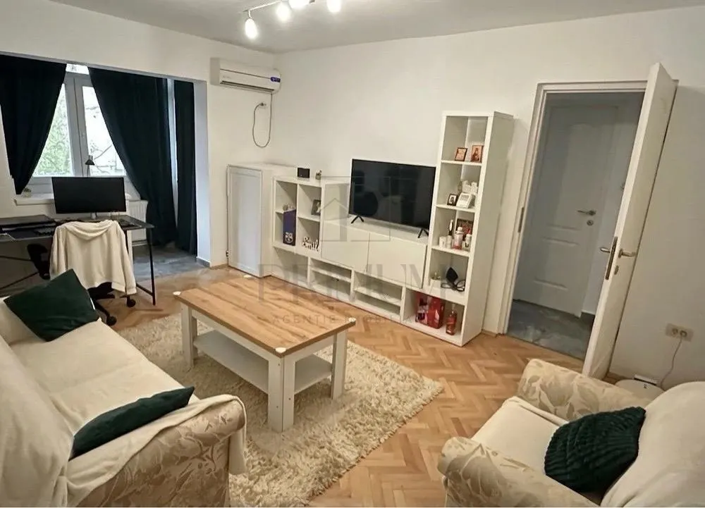 COMPLEX STUDENTESC - AP. 3 CAMERE DE INCHIRIAT - mobilat, utilat, semidecomandat - foto 1