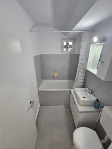 Apartament 2 camere zona Ultracentrala - foto 9