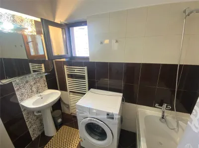 Apartament cu o camera open space  - lângă facultăţi - Tudor V. - 390EUR - foto 5