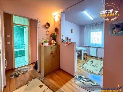 Apartament 2 camere, decomandat, etaj 2,  Lenin, Sfantu Gheorghe - foto 9