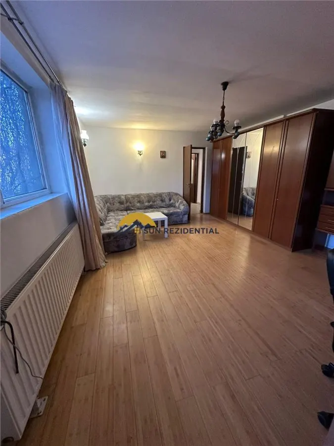 Piata Romana-Apartament 2 Camere - foto 4