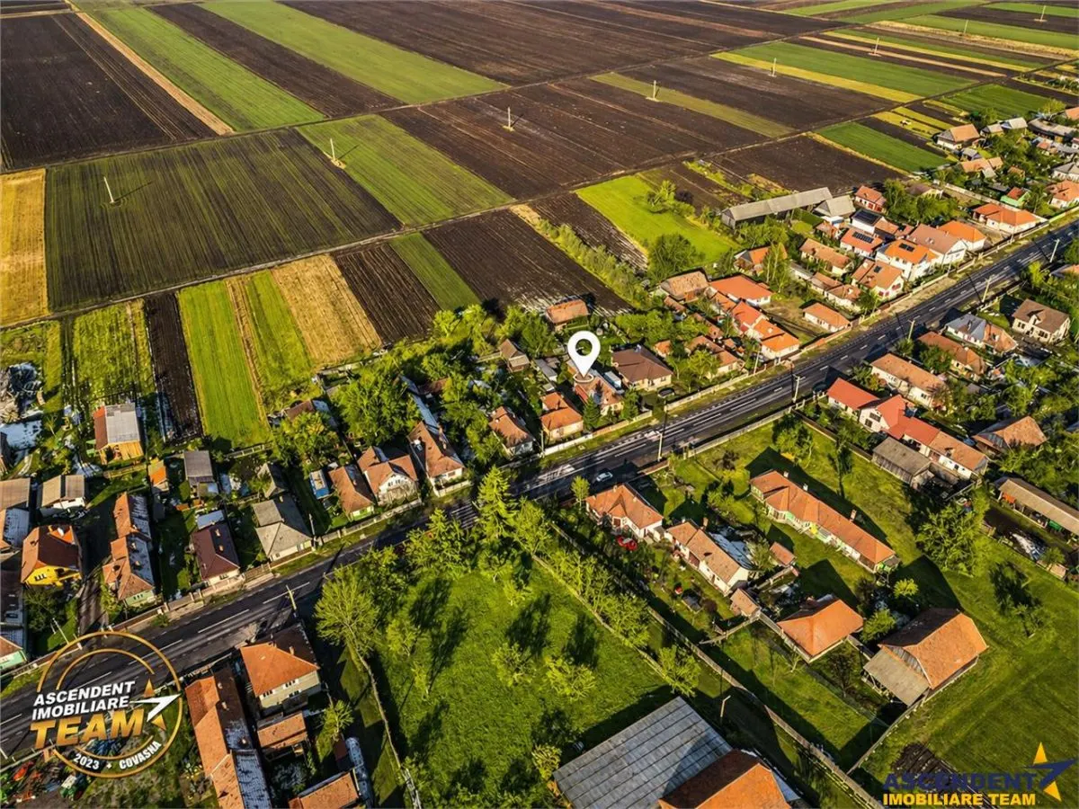 Proprietate pe 1.800 mp teren, avantaje alese, in vecinatatea orasului Targu Secuiesc. - foto 1