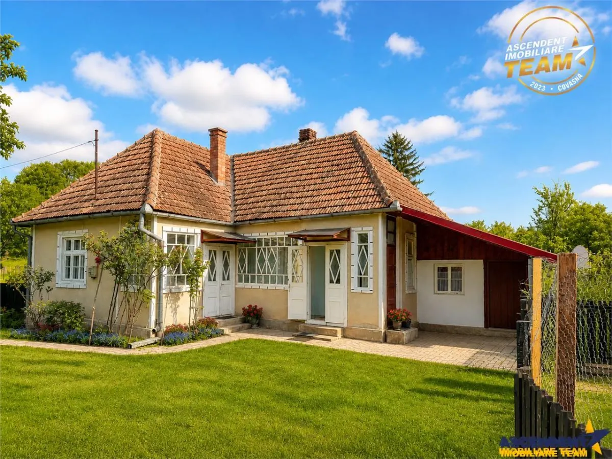 Casa cu farmec rustic + teren privat de 3.315 mp, Borosneul Mic, Covasna - foto 1