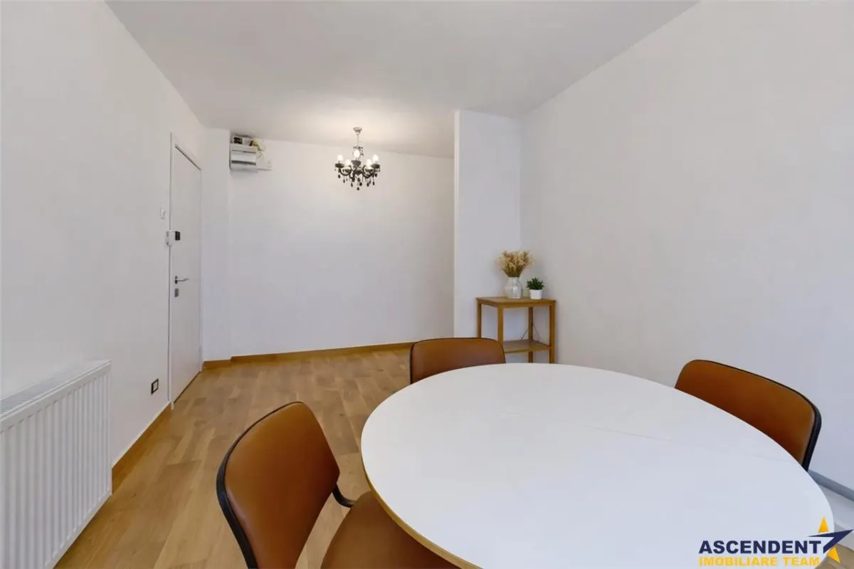 Central, calibrat estetic, smart lock, areal apreciat, Brasov - foto 6