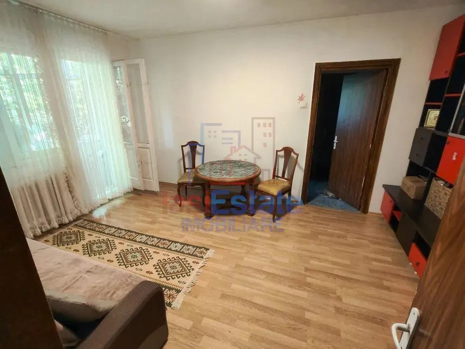 Apartament 2 Camere Podu Ros - foto 1