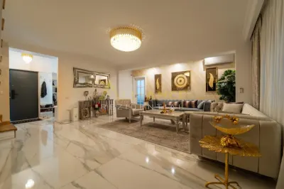 Locuinta premium pentru familie | Townhouse modern cu 7 camere, terasa spectaculoasa si 3 locuri de parcare - Bucuresti