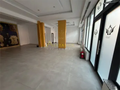 Spatiu Comercial 88 mp Strada Postalionului 2 Parcari Incluse - foto 2