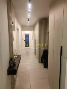 3 Camere Decomandat Grand Kristal Residence | Mobilat si Utilat | Parcare Inclusa - foto 8