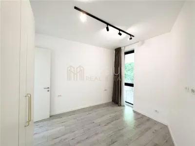 Apartament 3 camere tip Duplex de inchiriat Win Herastrau - foto 17