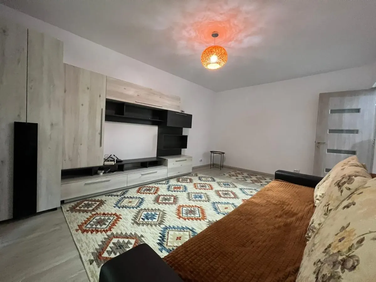 Apartament 1 camera, decomandat, zona Tatarasi - 2 Baieti - 320 euro - foto 4