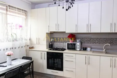 Apartament 2 camere * Cartierul Solar - foto 4