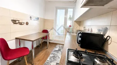Apartament 3 camere decomandat zona Garii - foto 4