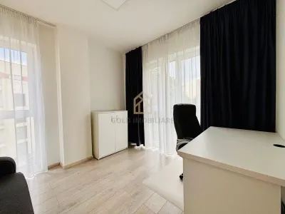 Apartament modern cu 3 camere de închiriat  zona Casa Crișan, vizavi de parc - foto 5
