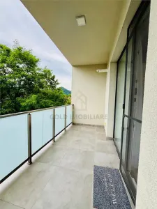 Apartament modern cu 3 camere de închiriat  zona Casa Crișan, vizavi de parc - foto 10