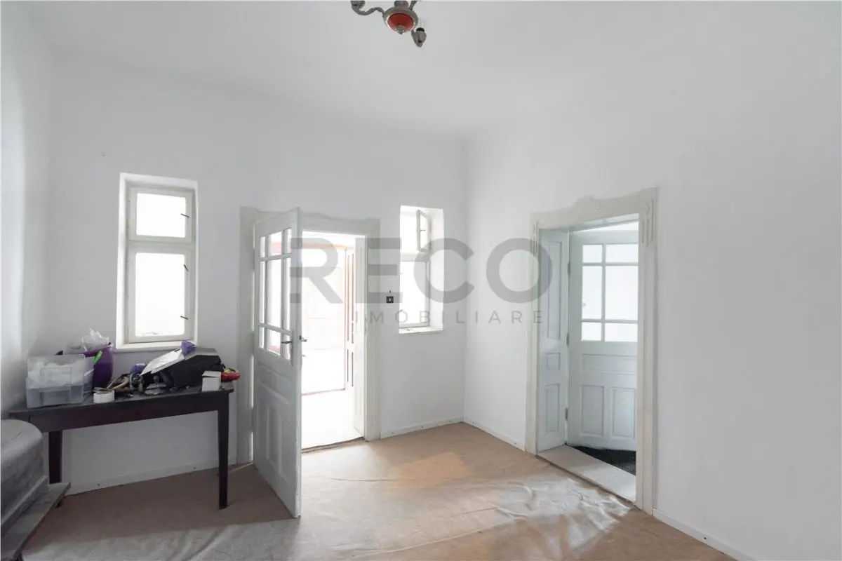 RECO Teren mare cu 2 case si front la 2 strazi in Tamaseu - foto 1