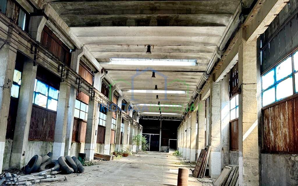 HALA INDUSTRIALA DE VANZARE - FILIASI-POZITIE STRATEGICA PENTRU LOGISTICA, DEPOZITARE, PRODUCTIE - foto 8