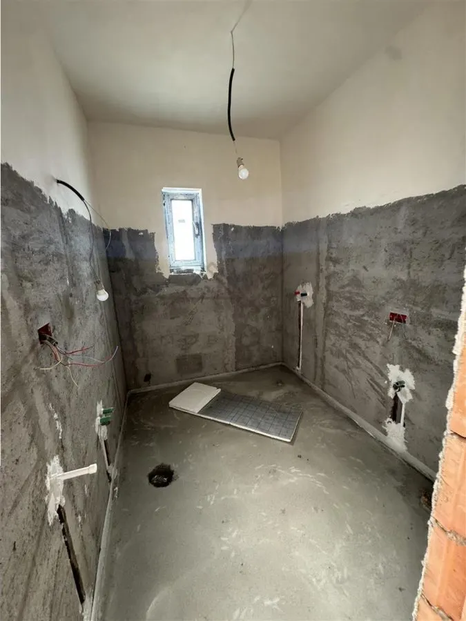 VANZARE VILA | CASA INDIVIDUALA DOMNESTI STRADA ASFALTATA FOISORULUI - foto 6