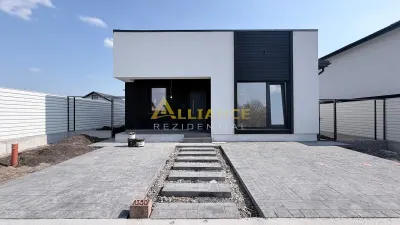 Casa individuala- 4 camere - 2 bai - 450 metri teren - foto 3